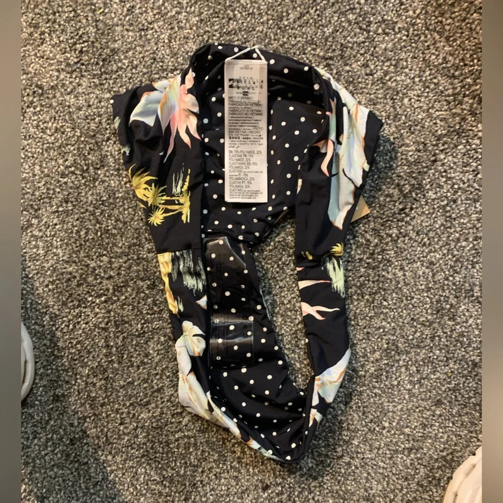 NWT Billabong - Beyond the Palms Low Rise Reversible Bikini - XL14 - Picture 5 of 6